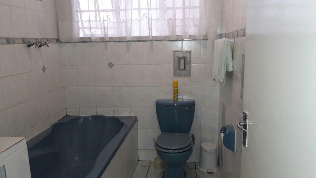 Upperroom Guesthouse Mbabane Exteriör bild